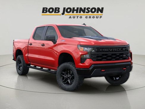 New 2026 Chevrolet Silverado 1500 Custom Trail Boss AWD/4WD image 1