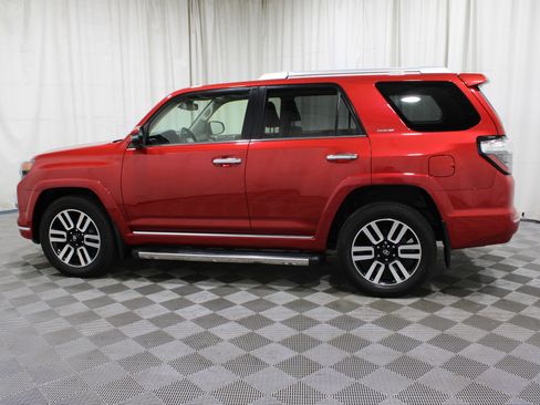 Used 2022 Toyota 4Runner Limited image 27