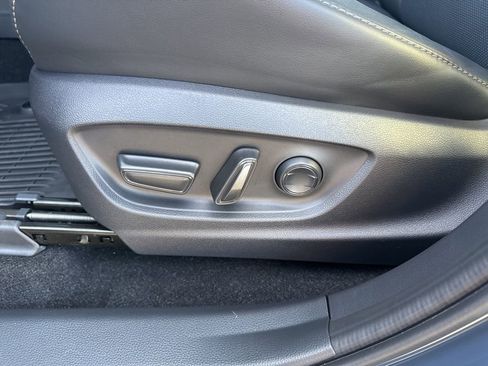 Used 2026 Toyota Crown Nightshade image 10