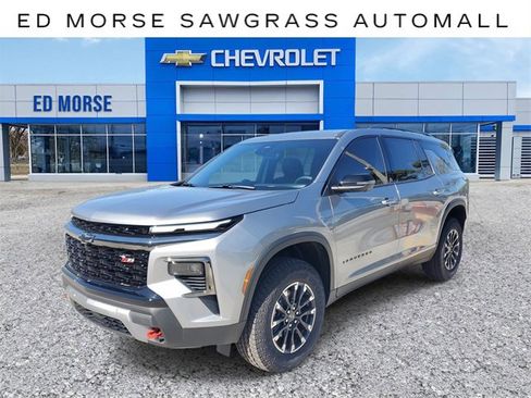 New 2026 Chevrolet Traverse Z71 w/ Driver Confidence Package image 1