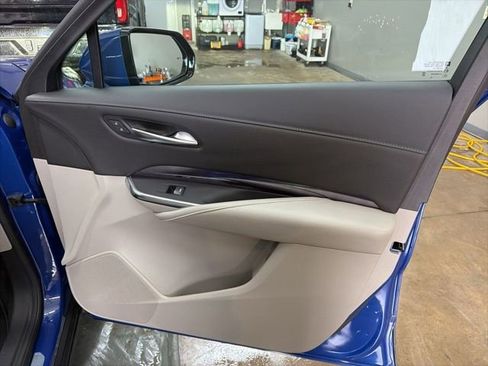 Certified 2023 Cadillac XT4 Luxury w/ Cold Weather Package image 24