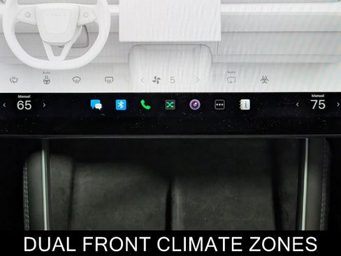 Used 2026 Tesla Model Y AWD image 33