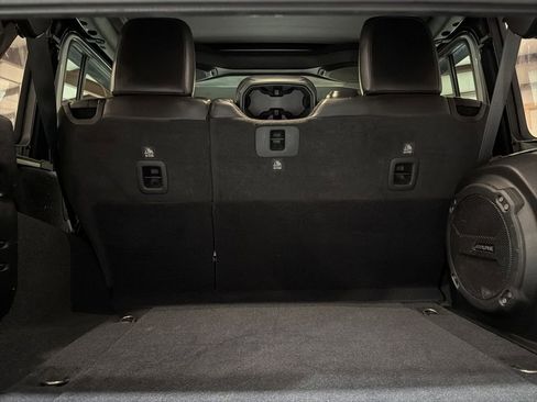 Used 2020 Jeep Wrangler Unlimited Rubicon image 35