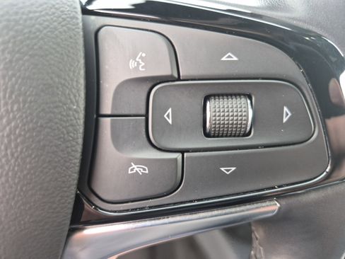 Used 2024 Buick Enclave Premium AWD/4WD image 26