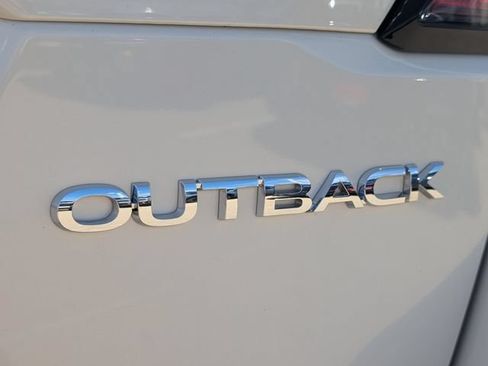 Used 2020 Subaru Outback Premium AWD/4WD image 14