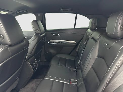 Used 2023 Cadillac XT4 Premium Luxury FWD image 37