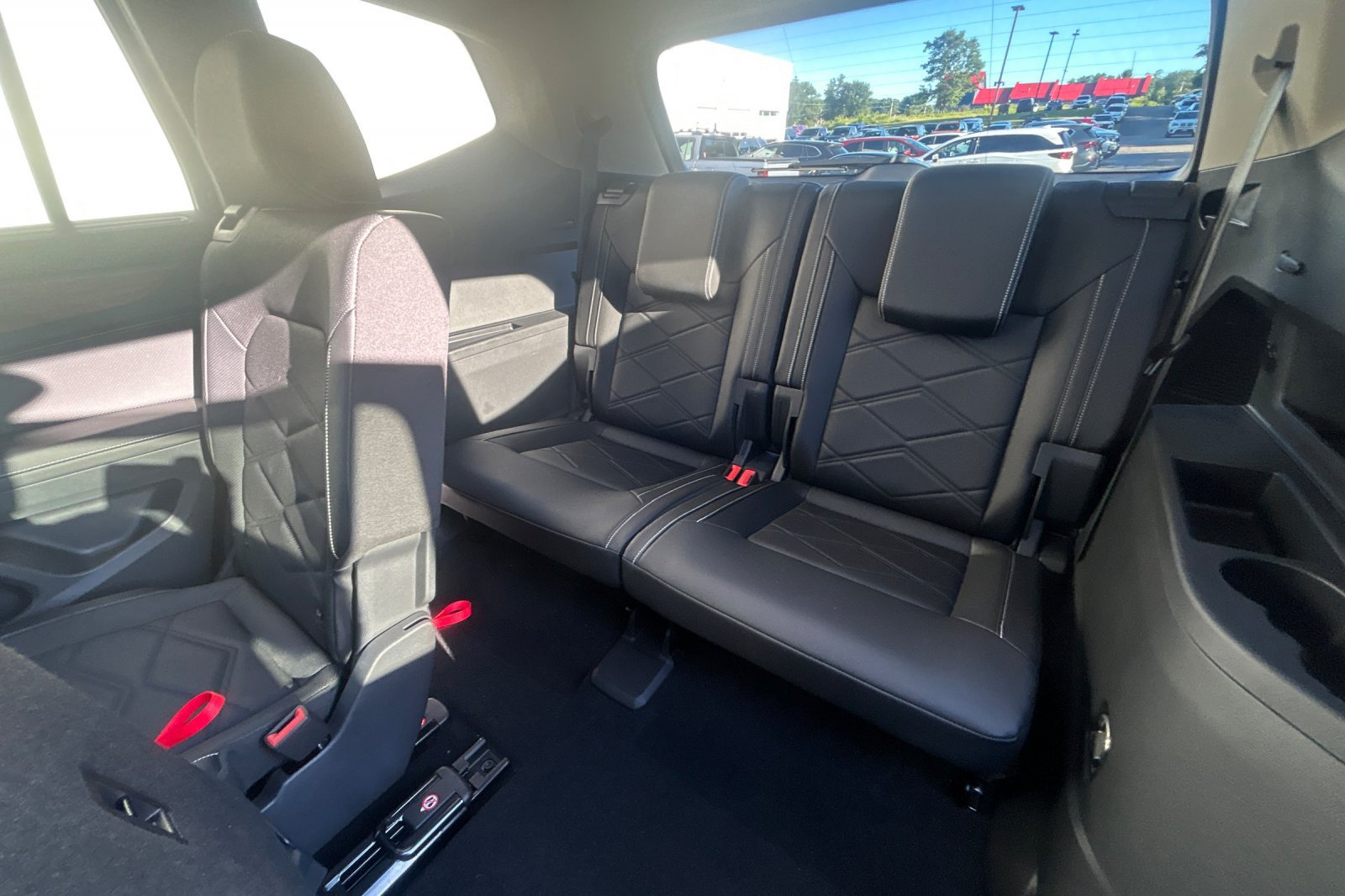 Used 2026 Volkswagen Atlas SE AWD/4WD image 15