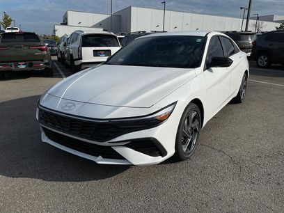 New 2025 Hyundai Elantra SEL