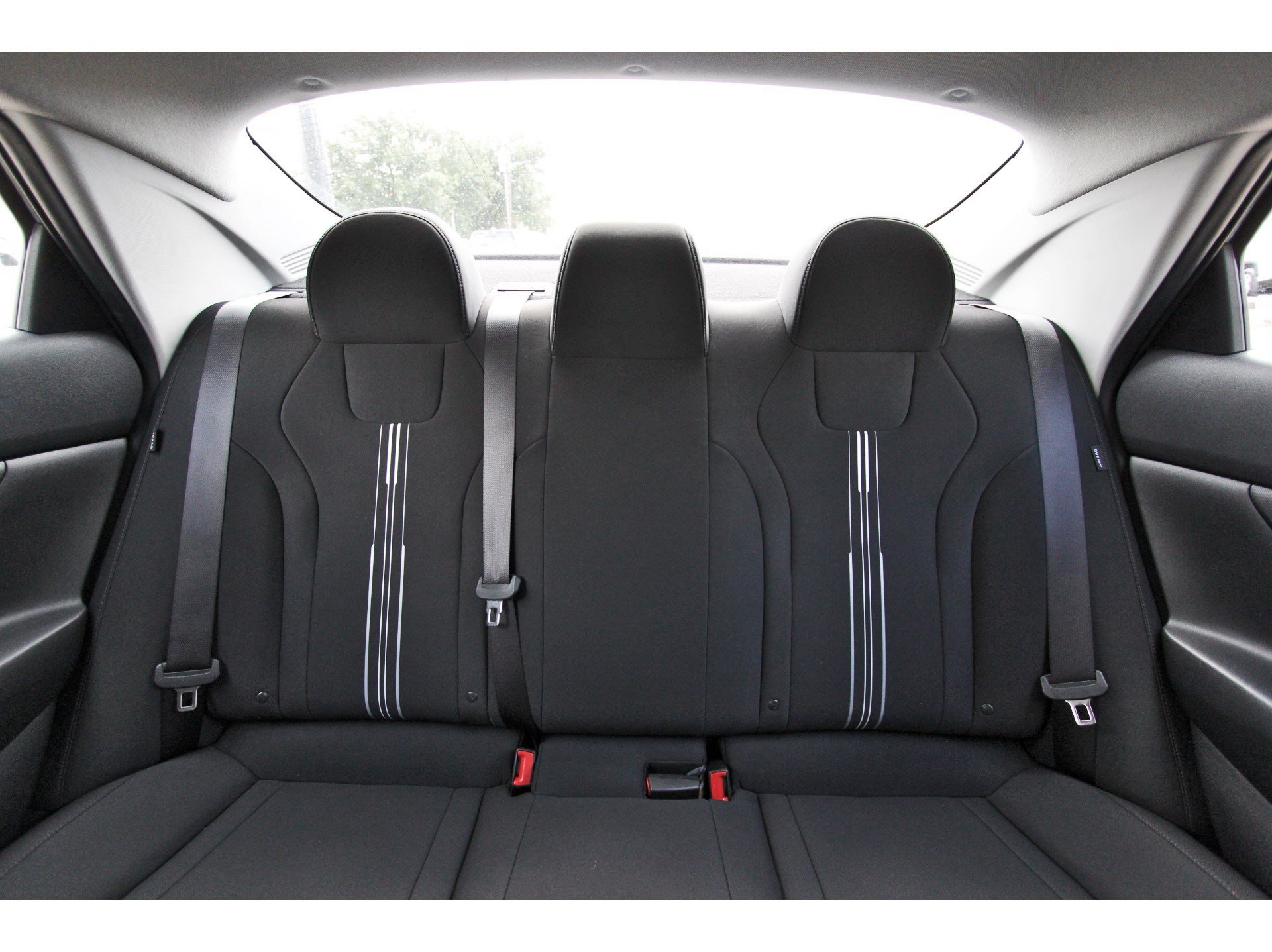 Used 2024 Hyundai Elantra SEL FWD image 14