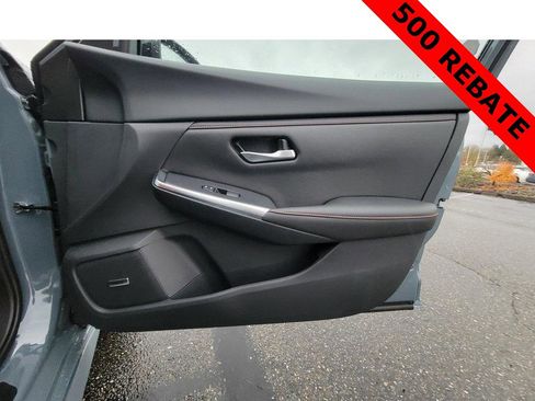 New 2025 Nissan Sentra SR w/ SR Premium Package image 10