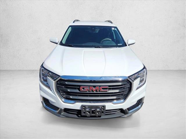 Certified 2024 GMC Terrain SLE w/ Driver Convenience Package AWD/4WD image 16