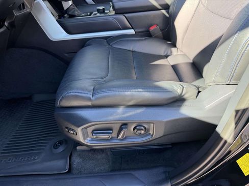 Used 2025 Toyota Tundra Platinum image 17