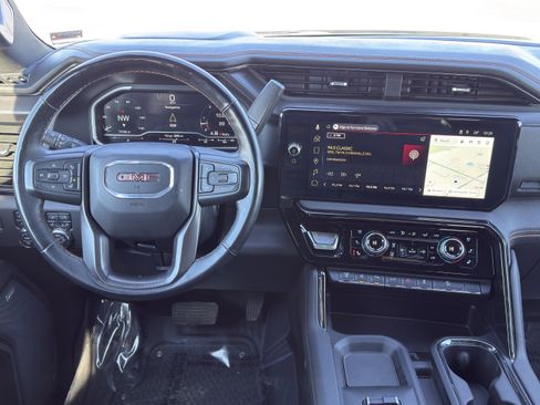 Used 2024 GMC Sierra 2500 AT4 w/ Technology Package image 37