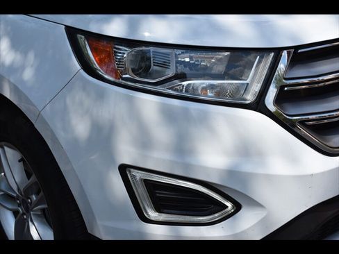 Used 2016 Ford Edge SEL FWD image 40