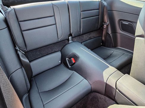 Used 2024 Porsche 911 Carrera image 33