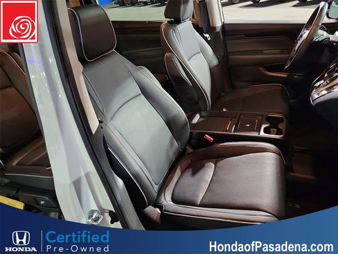 Certified 2026 Honda Odyssey Elite image 26
