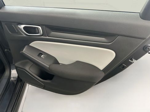 Used 2025 Honda Civic Sport image 31