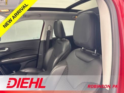Certified 2021 Jeep Compass Latitude w/ Sun and Sound Group AWD/4WD image 18