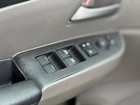 Used 2012 Honda Odyssey EX-L image 12