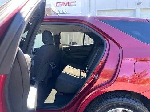 Used 2020 Chevrolet Equinox LT AWD/4WD image 16