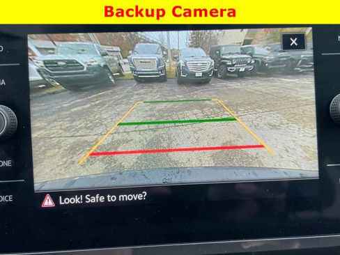 Used 2024 Volkswagen Tiguan SEL R-Line image 11