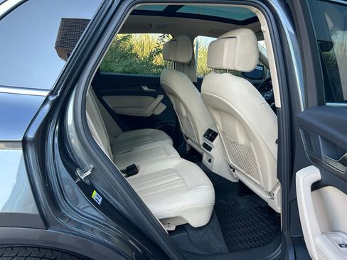 Used 2022 Audi Q5 2.0T Premium Plus w/ Premium Plus Package image 52