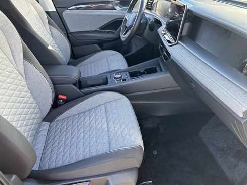Certified 2026 Volkswagen Tiguan S FWD image 9