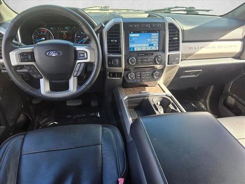 Used 2018 Ford F250 Lariat w/ Lariat Ultimate Package image 17