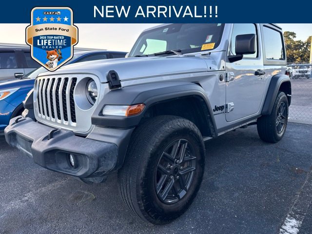 Used 2024 Jeep Wrangler Sport AWD/4WD image 1