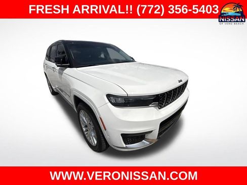 Used 2021 Jeep Grand Cherokee L Summit w/ Luxury Tech Group V AWD/4WD image 1