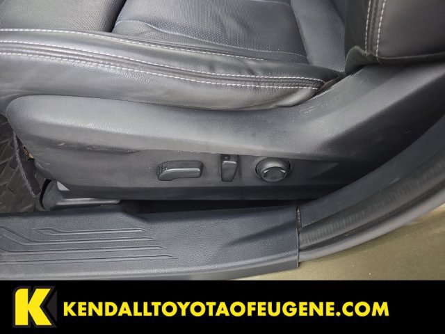 Used 2022 Subaru Outback Limited AWD/4WD image 25