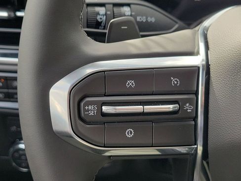 New 2026 GMC Yukon XL Denali w/ Sun & Power Step Package image 36