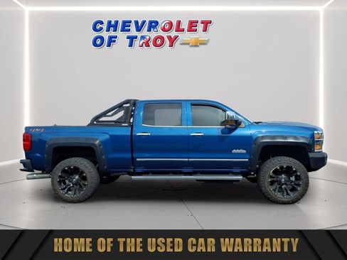 Used 2018 Chevrolet Silverado 2500 High Country w/ Duramax Plus Package AWD/4WD image 10