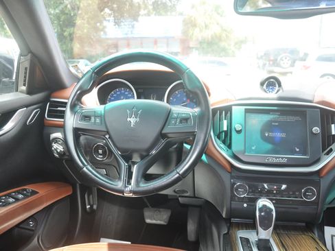 Used 2016 Maserati Ghibli S Q4 AWD/4WD image 19