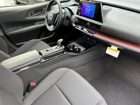 New 2026 Toyota Prius Plug-In Hybrid image 16