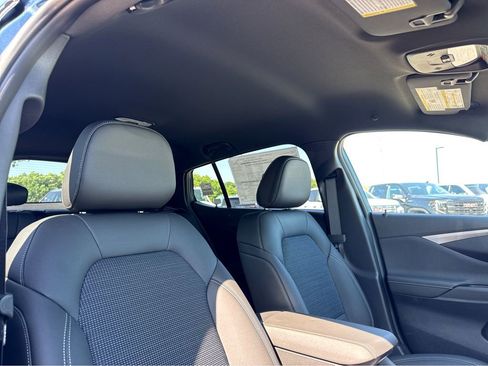 New 2026 Buick Envista Sport Touring w/ Convenience I Package FWD image 5
