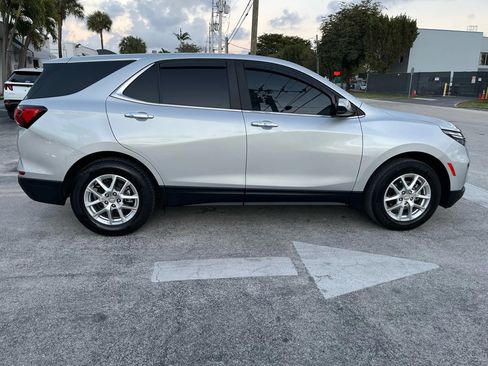 Used 2022 Chevrolet Equinox LT FWD image 4