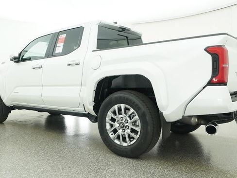 New 2026 Toyota Tacoma Limited AWD/4WD image 21