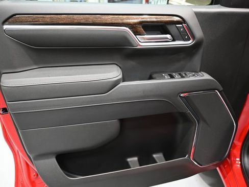 New 2026 GMC Sierra 1500 Elevation image 25