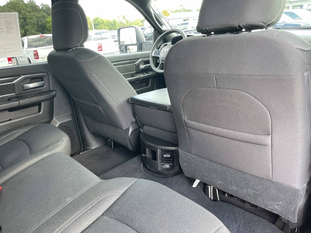 Used 2026 RAM 2500 Big Horn AWD/4WD image 23