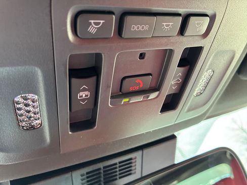 New 2026 Toyota Camry XSE image 38