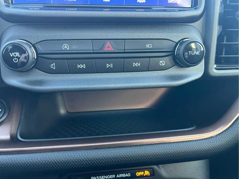 Used 2022 Ford Bronco Sport Badlands w/ Premium Package image 44