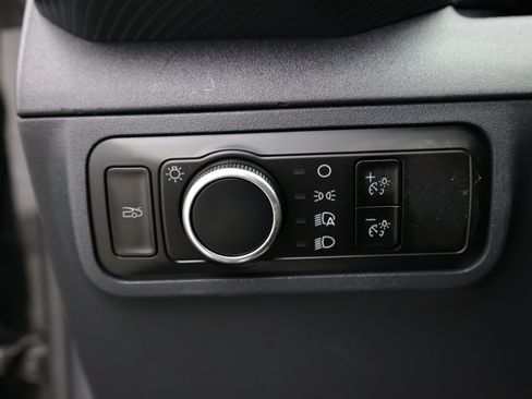 Used 2024 Ford Mustang Coupe RWD image 19