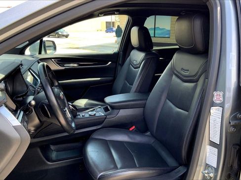 Used 2024 Cadillac XT5 Premium Luxury AWD/4WD image 23