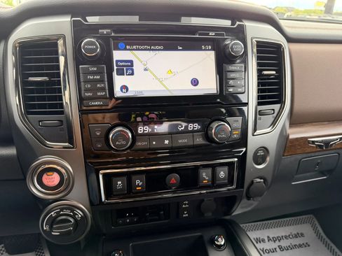 Used 2017 Nissan Titan Platinum Reserve w/ Off-Road Package image 27
