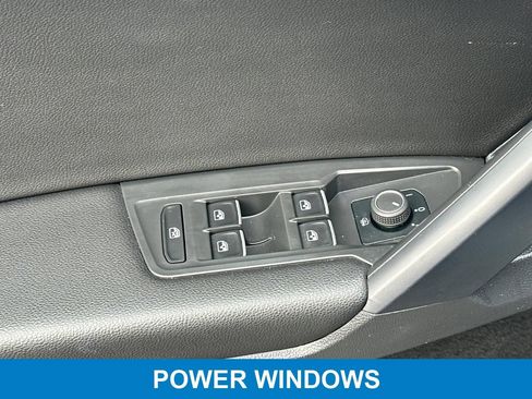 Used 2021 Volkswagen Tiguan SEL w/ 3rd Row Seat Package AWD/4WD image 11