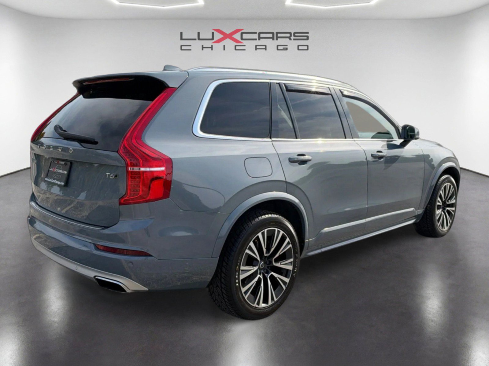 Used 2020 Volvo XC90 T6 Momentum w/ Protection Package Premier AWD/4WD image 5