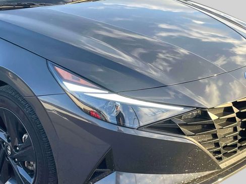 Certified 2023 Hyundai Elantra SEL image 10