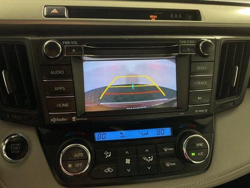 Used 2018 Toyota RAV4 Adventure image 3