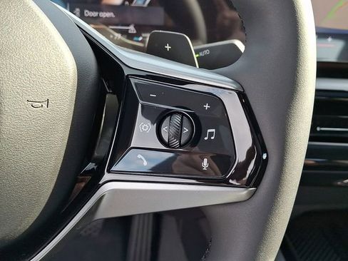 New 2026 BMW 530i xDrive AWD/4WD image 19
